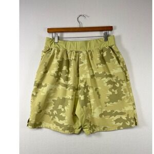 Treign Camouflage Athletic Shorts Men Large Green Camo Gym Training 8" Inseam